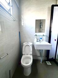 Blk 208 Jurong East Street 21 (Jurong East), HDB 3 Rooms #566608401